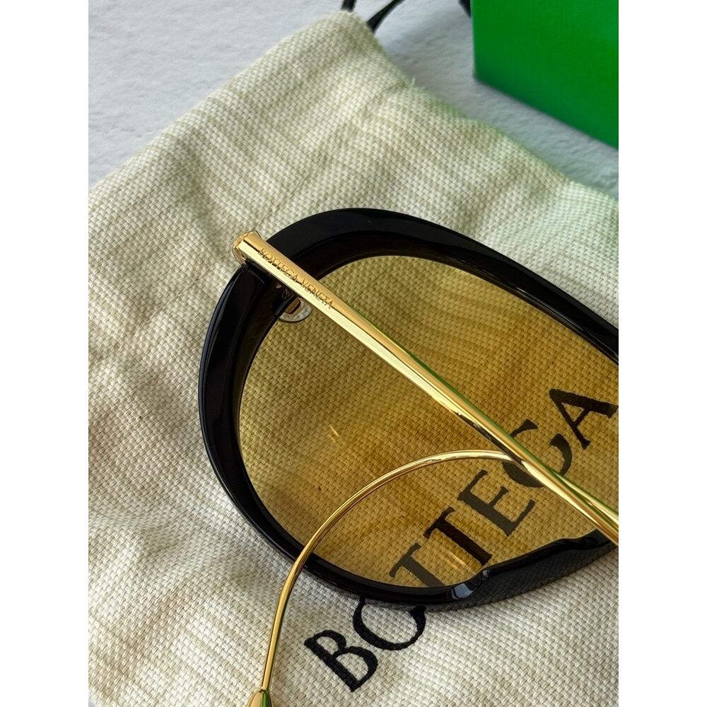 NEW Bottega Veneta BV1273S Drop Earring Sunglasses in Black - Picture 4 of 6
